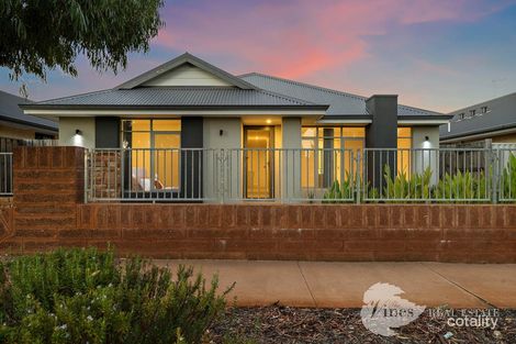 Property photo of 8 Hoffman Cove The Vines WA 6069