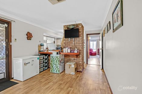 Property photo of 12 Crampton Avenue Usher WA 6230