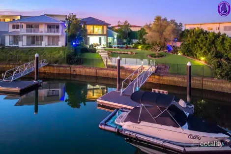 7426 Ellensbrook Dr, Hope Island, QLD 4212