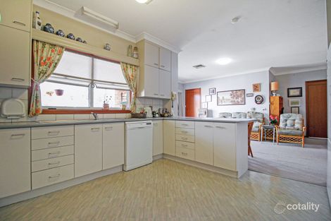 Property photo of 14 Grainger Crescent Darlington NSW 2330