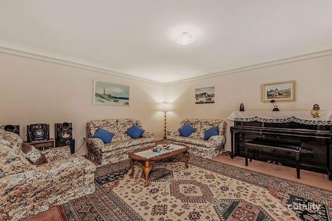 Property photo of 19 Elder Way Mount Annan NSW 2567