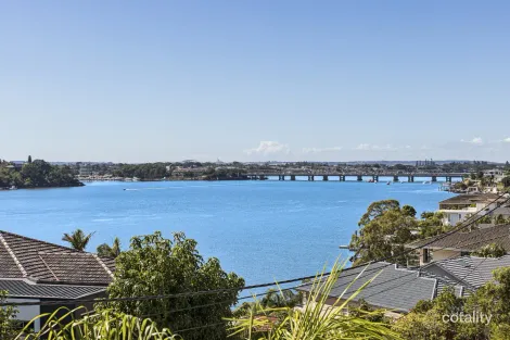 Property photo of 150 Kangaroo Point Road Kangaroo Point NSW 2224