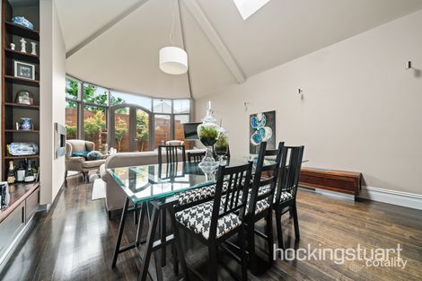 Property photo of 37 Barrett Street Albert Park VIC 3206