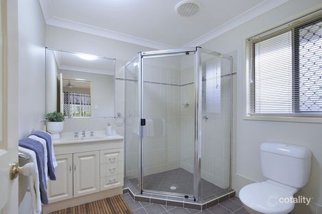 Property photo of 17 Shearwater Close Albany Creek QLD 4035