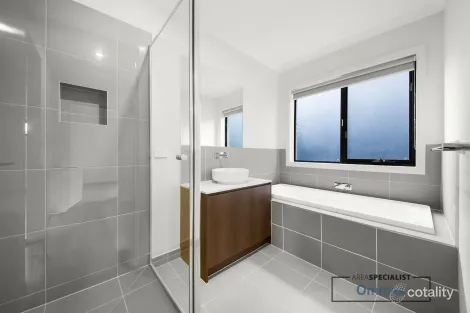Property photo of 7 Medoc Boulevard Deanside VIC 3336