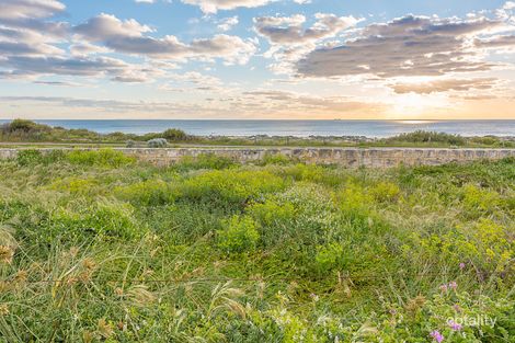 Property photo of 118 West Coast Terrace Trigg WA 6029