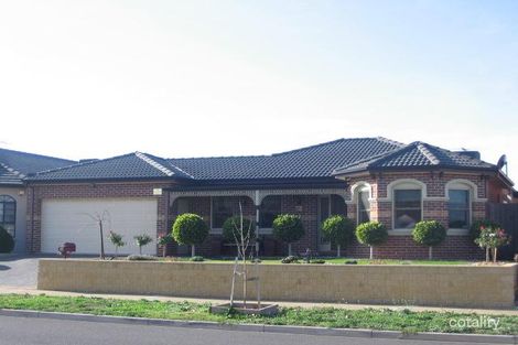 32 Stockton Dr, Cairnlea, VIC 3023