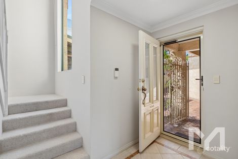 Property photo of 4/8 Eric Street Como WA 6152