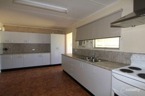 Property photo of 22 Racecourse Road Emerald QLD 4720