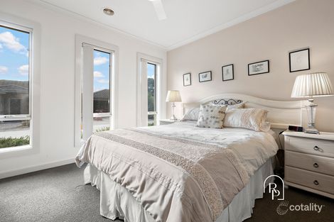 Property photo of 37 James Hird Drive Hastings VIC 3915
