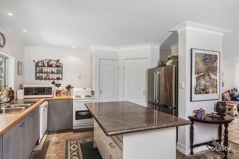 Property photo of 19 Clivia Crescent Daisy Hill QLD 4127
