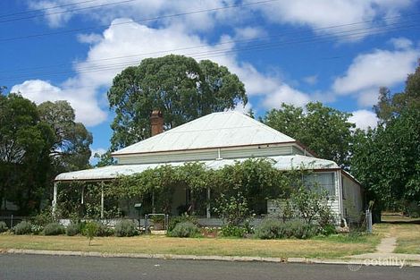 98 Victoria St, Warwick, QLD 4370