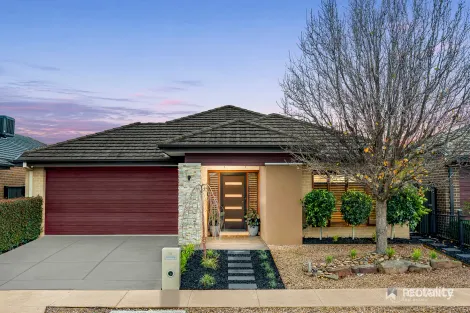 10 Snowsill Cct, Point Cook, VIC 3030