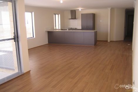 Property photo of 8 Melbourne Loop Clarkson WA 6030