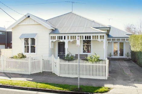 68 Russell St, Newtown, VIC 3220