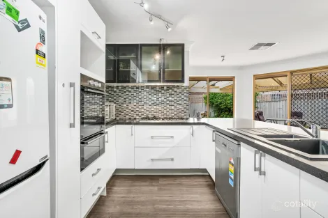 Property photo of 71 Mataitai Loop Cooloongup WA 6168