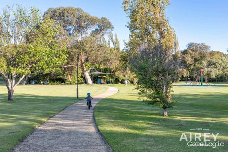 Property photo of 58 Melvista Avenue Dalkeith WA 6009