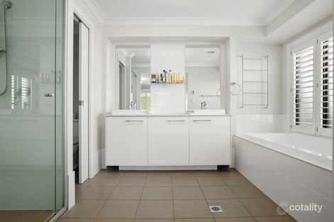 Property photo of 63 Renwick Drive Renwick NSW 2575