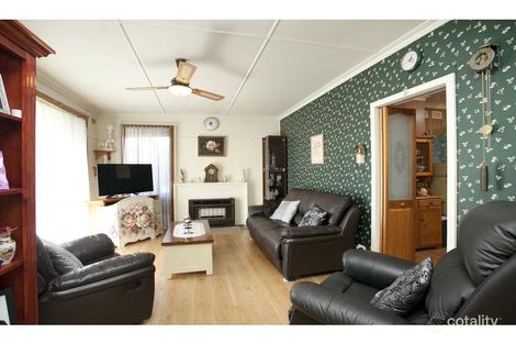Property photo of 5 Castley Crescent Braybrook VIC 3019
