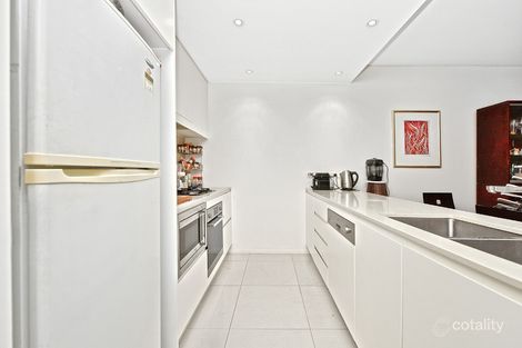 Property photo of 207/27 Hill Road Wentworth Point NSW 2127