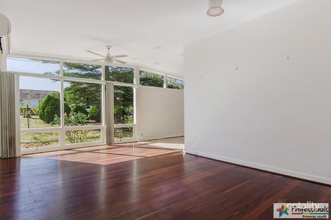 Property photo of 17 Kenton Way Calista WA 6167