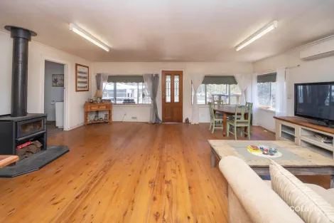 Property photo of 36 Murray Street Tooleybuc NSW 2736