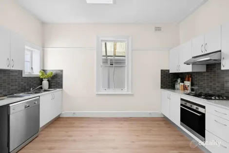 Property photo of 50 Excelsior Street Leichhardt NSW 2040
