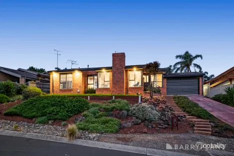 9 Baloo Ct, St Helena, VIC 3088