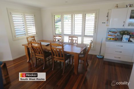 Property photo of 2 Salmon Circuit South West Rocks NSW 2431
