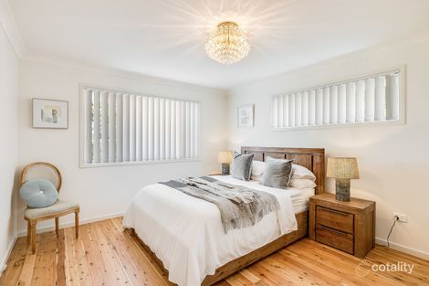Property photo of 14 Stuart Street Mount Lofty QLD 4350