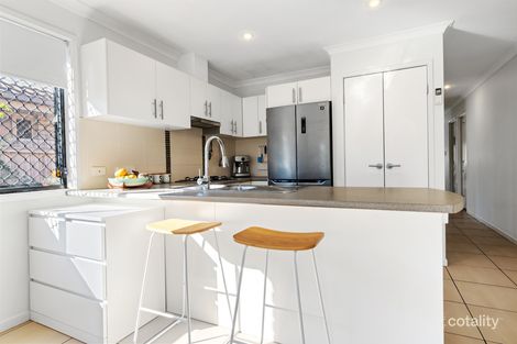 Property photo of 8 Waterlilly Court Rothwell QLD 4022