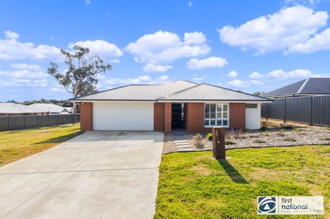 Property photo of 6 Blacket Place Yass NSW 2582