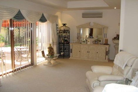 Property photo of 13 Ballybunyon Crescent Hope Island QLD 4212