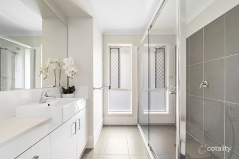 Property photo of 4 Sabine Circuit Holmview QLD 4207