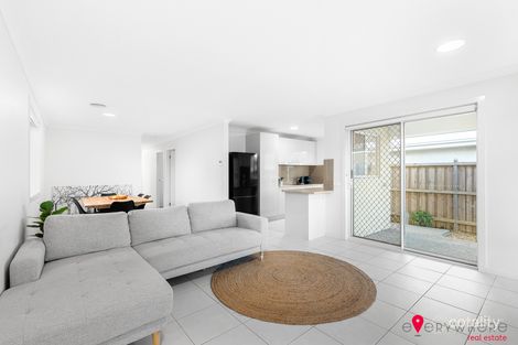 Property photo of 21 Mossey Crescent Cranbourne East VIC 3977
