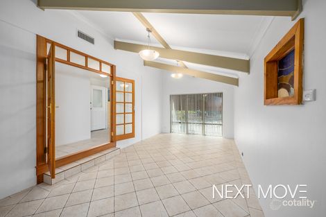 Property photo of 50 Sandpiper Loop Yangebup WA 6164