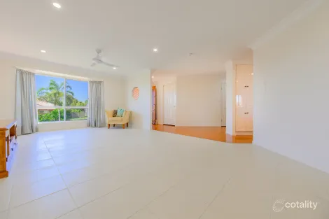 Property photo of 4 Selwyn Close Telina QLD 4680
