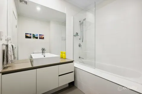 Property photo of 27/10 Ben Lexcen Place Robina QLD 4226