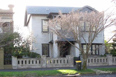 32a St Vincent Pl N, Albert Park, VIC 3206