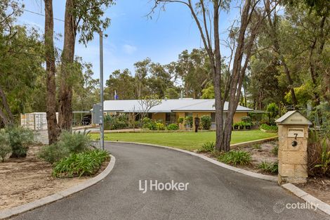 Property photo of 7 Green Way Leschenault WA 6233