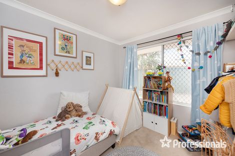 Property photo of 7 Armitage Close South Guildford WA 6055