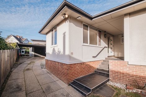 Property photo of 20 Hopetoun Circuit Deakin ACT 2600
