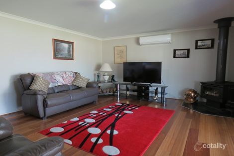 Property photo of 4 Springwood Rise Newlands Arm VIC 3875