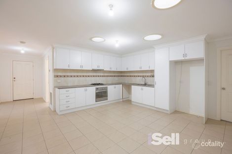 Property photo of 2/4 Moya Crescent Noble Park VIC 3174