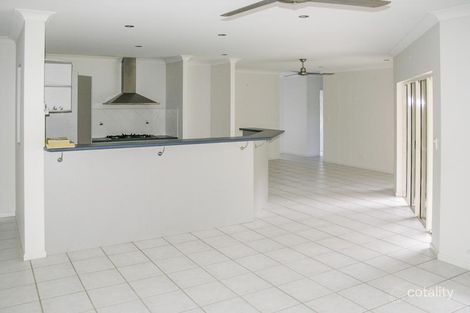 32 William Hickey St, Redlynch, QLD 4870