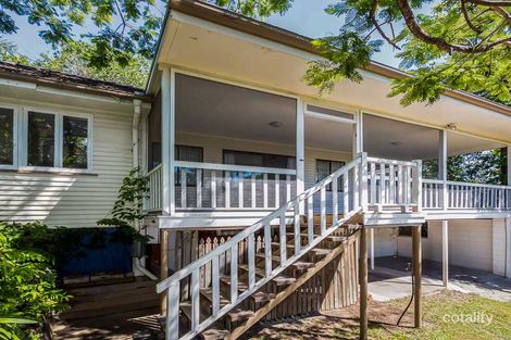 Property photo of 26 Eric Road Holland Park QLD 4121