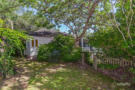 Property photo of 26 Eric Road Holland Park QLD 4121