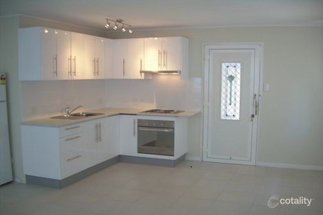 Property photo of 2/96 Bride Street Wynnum QLD 4178