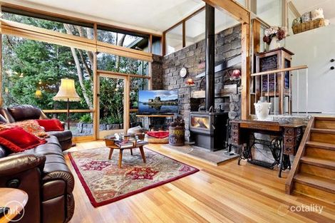 Property photo of 92 Old Eltham Road Lower Plenty VIC 3093