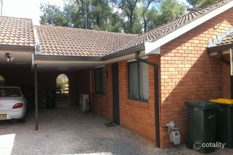 17d Liverpool St, Cowra, NSW 2794
